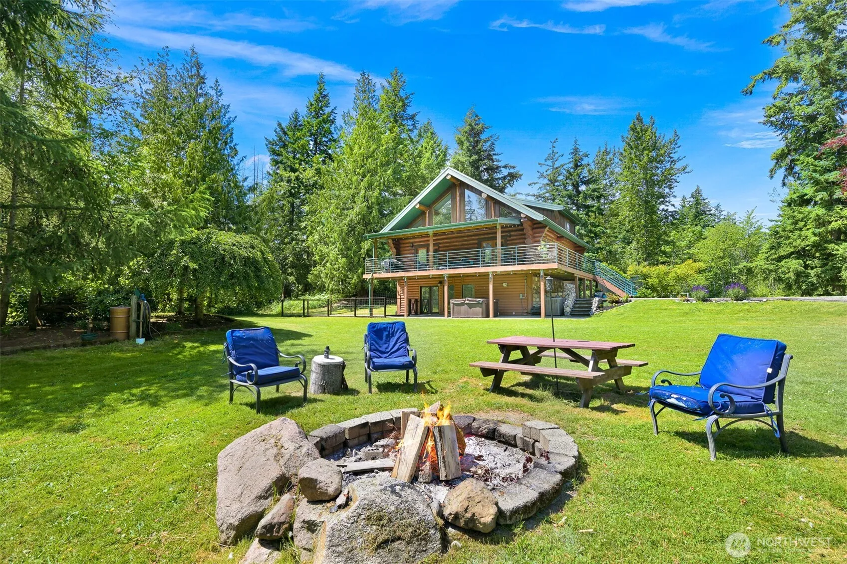 Property photo for 2046 E Smith Road, Bellingham photo 3