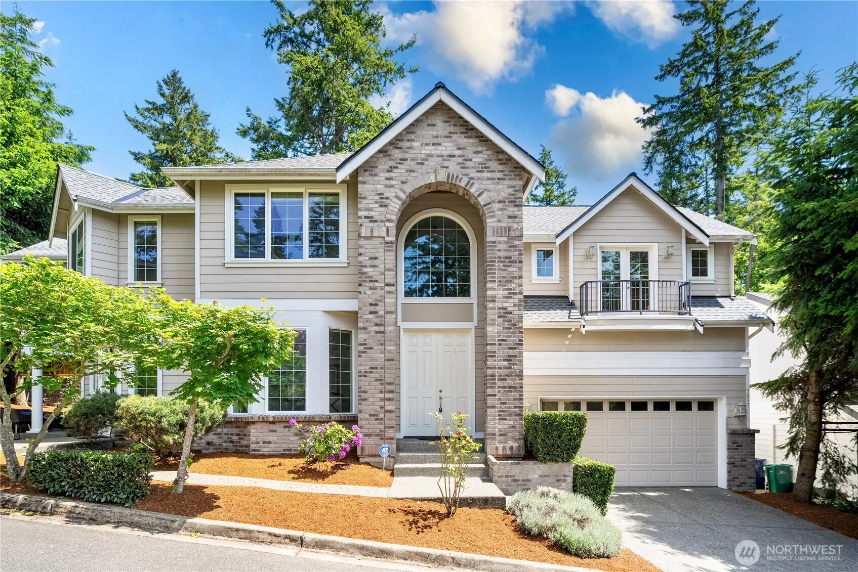 Property photo for 7817 Ne 112th Street, Kirkland