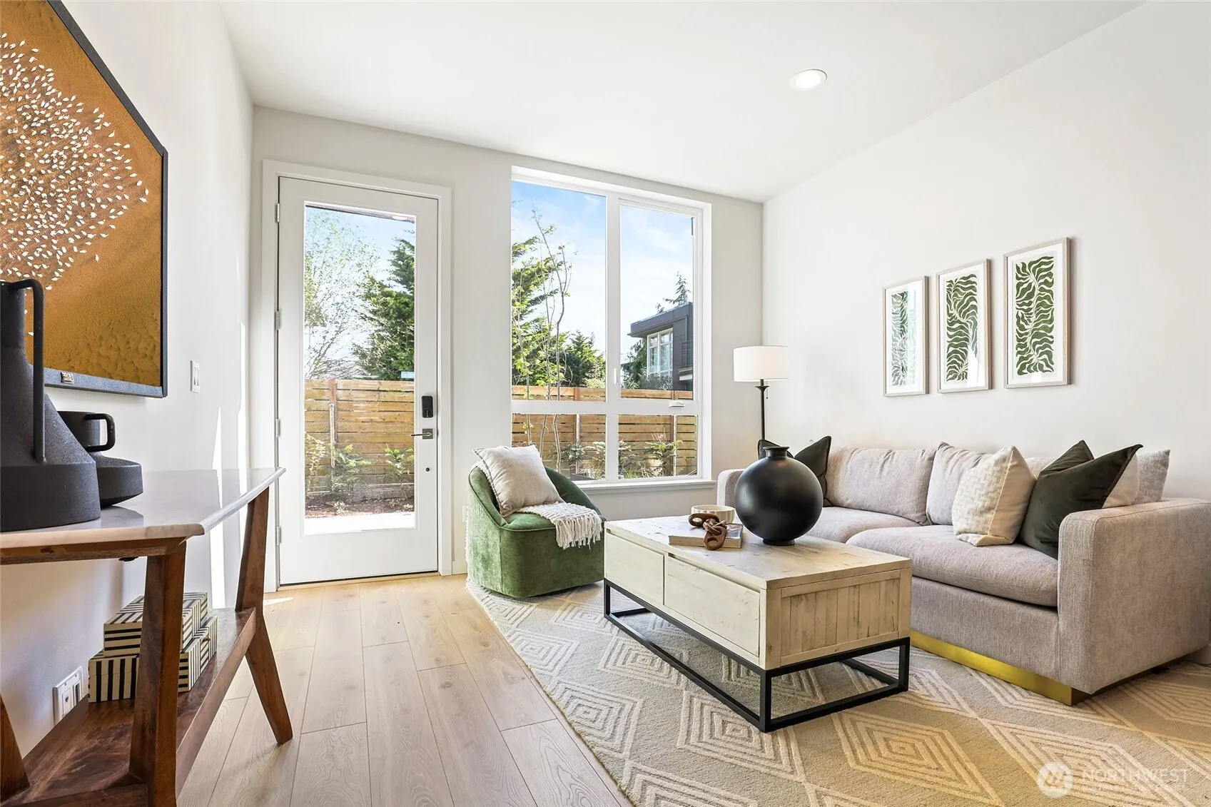 Property photo for 9750 A Holman Road Nw, Seattle photo 4