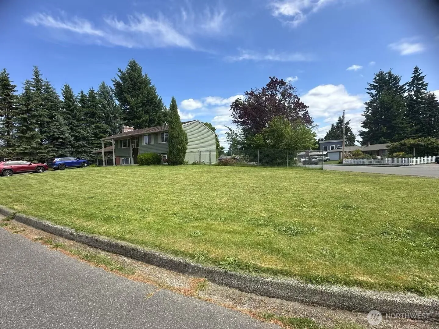 Property photo for 16554 119th Avenue Se, Renton photo 4