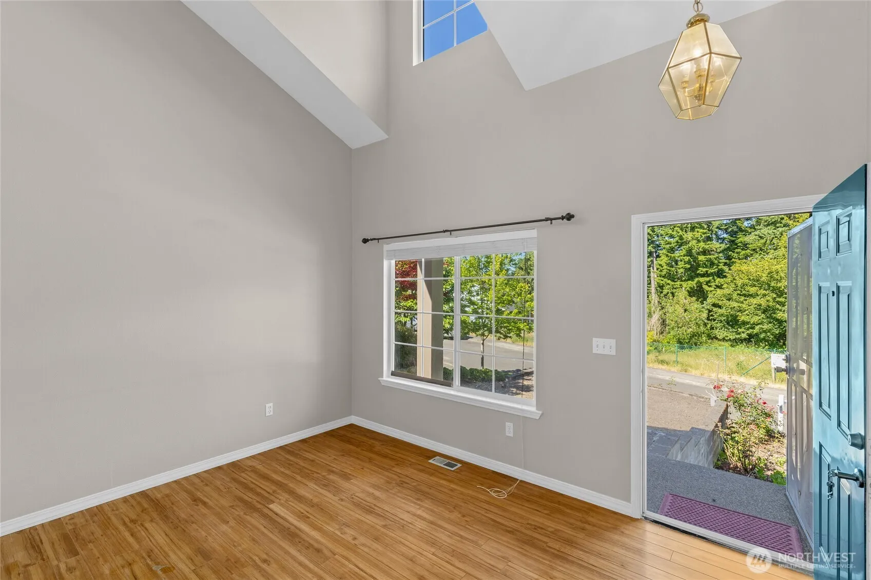 Property photo for 26822 27th S, Kent photo 5
