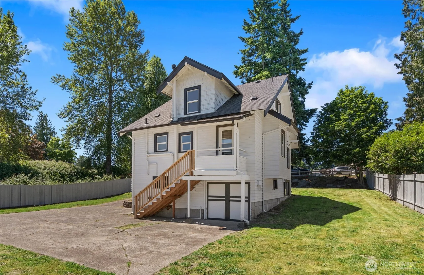 Property photo for 29260 Military Road S, Federal Way photo 2
