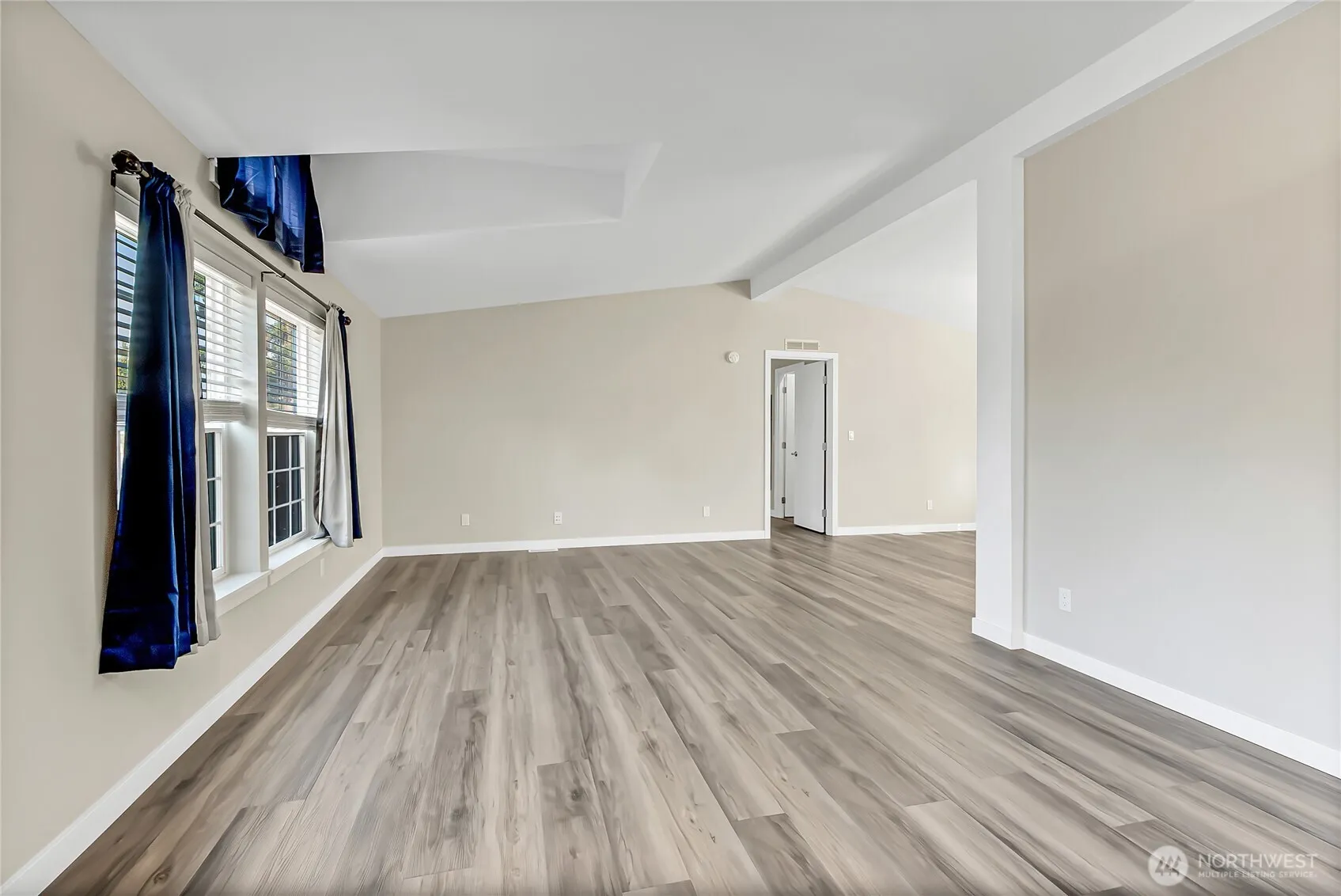 Property photo for 20301 69th Street E, Bonney Lake photo 4