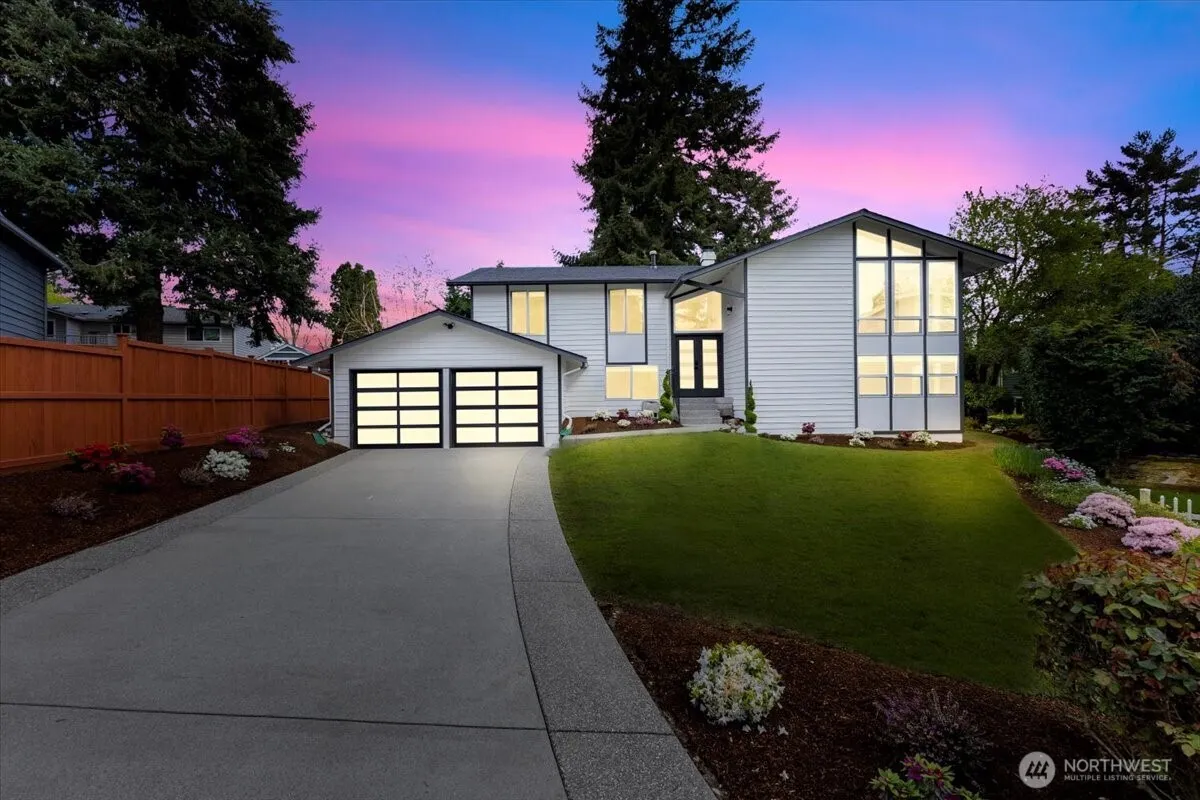 Property photo for 12816 130th Court Ne, Kirkland
