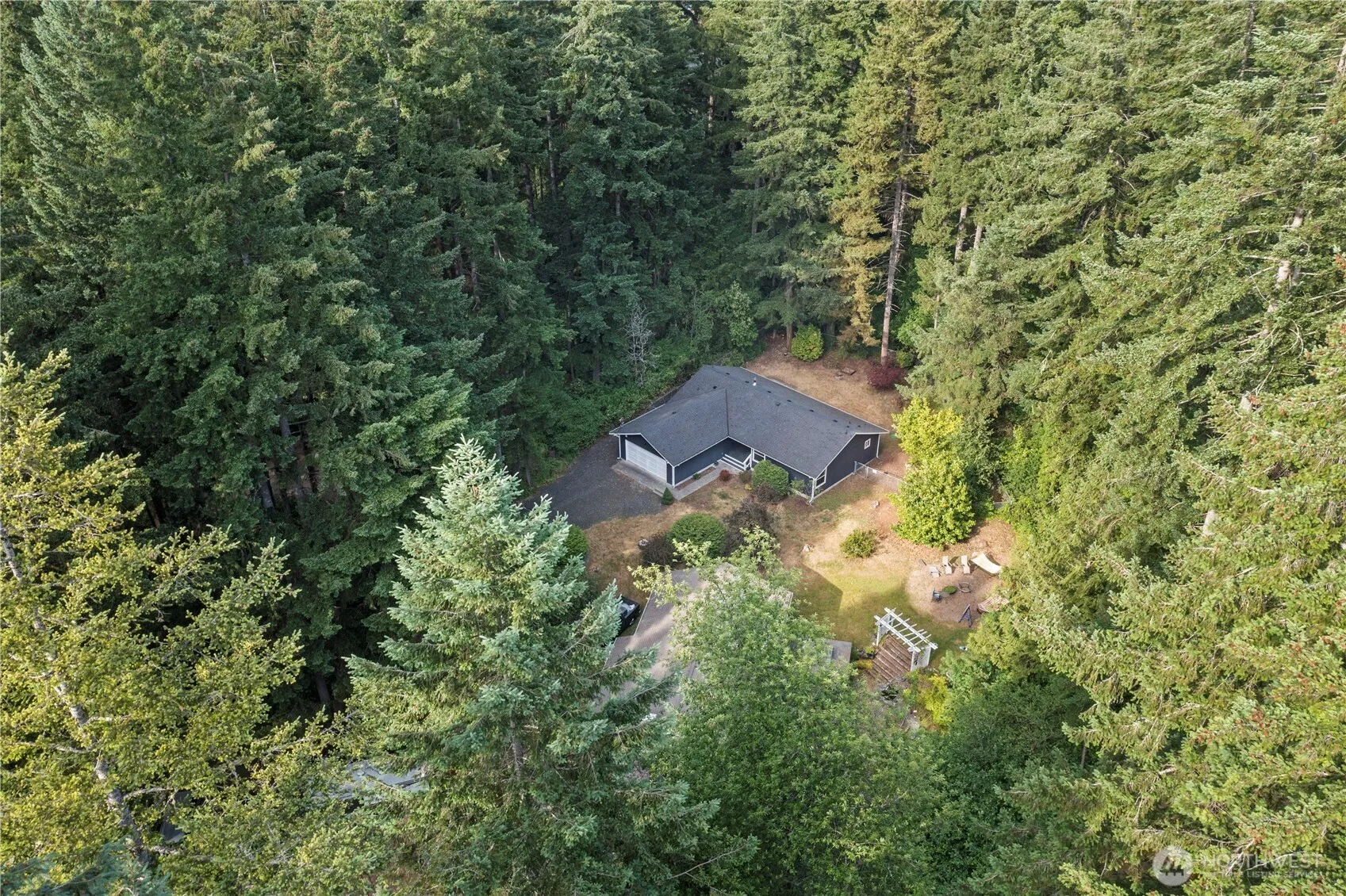Property photo for 13719 Pinehurst Lane Nw, Gig Harbor