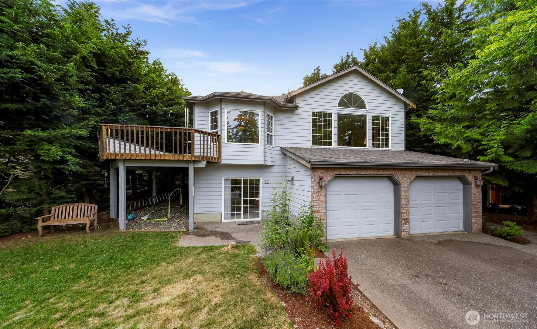 Property photo for 21 Longshore Lane, Bellingham photo 4
