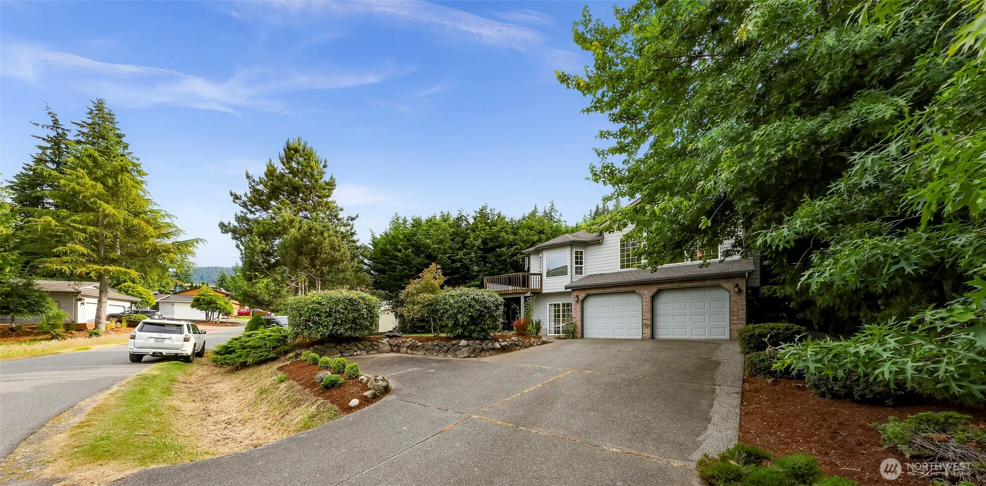 Property photo for 21 Longshore Lane, Bellingham photo 3
