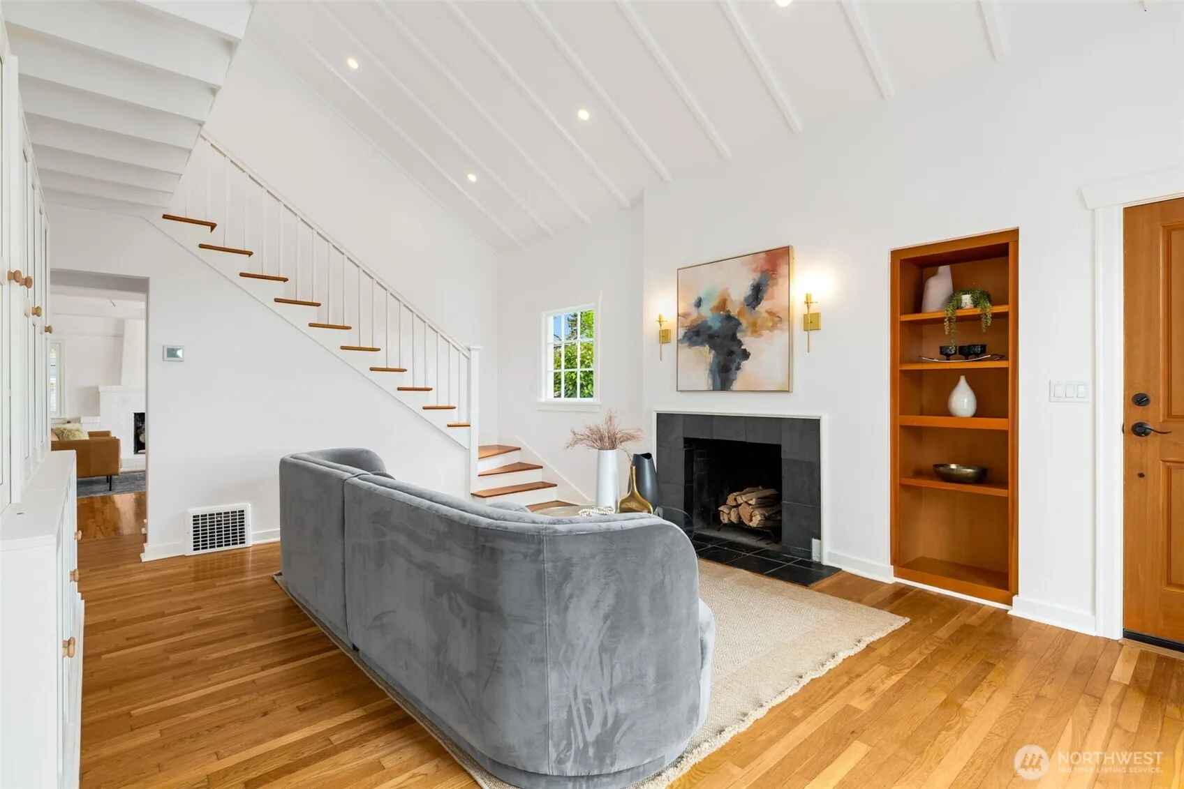 Property photo for 749 N 98th Street, Seattle photo 5