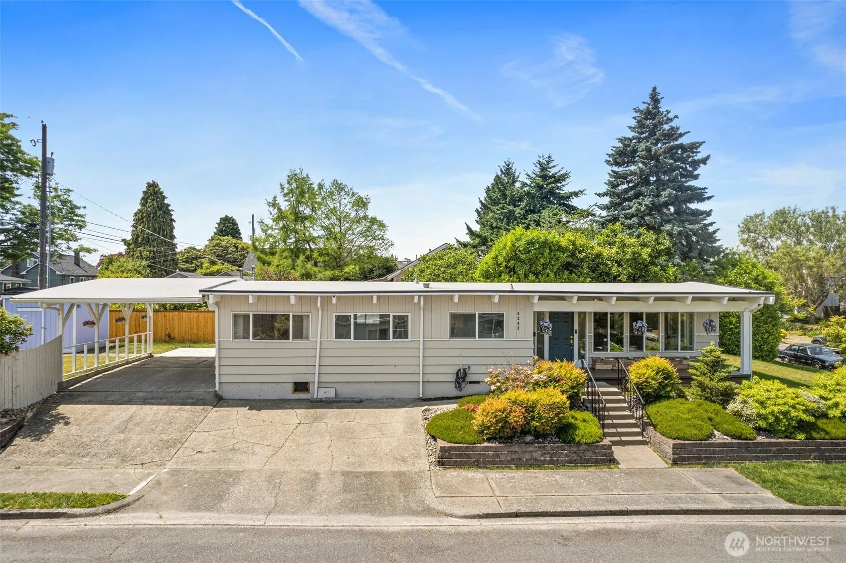 Property photo for 5202 Fawcett Avenue, Tacoma photo 2