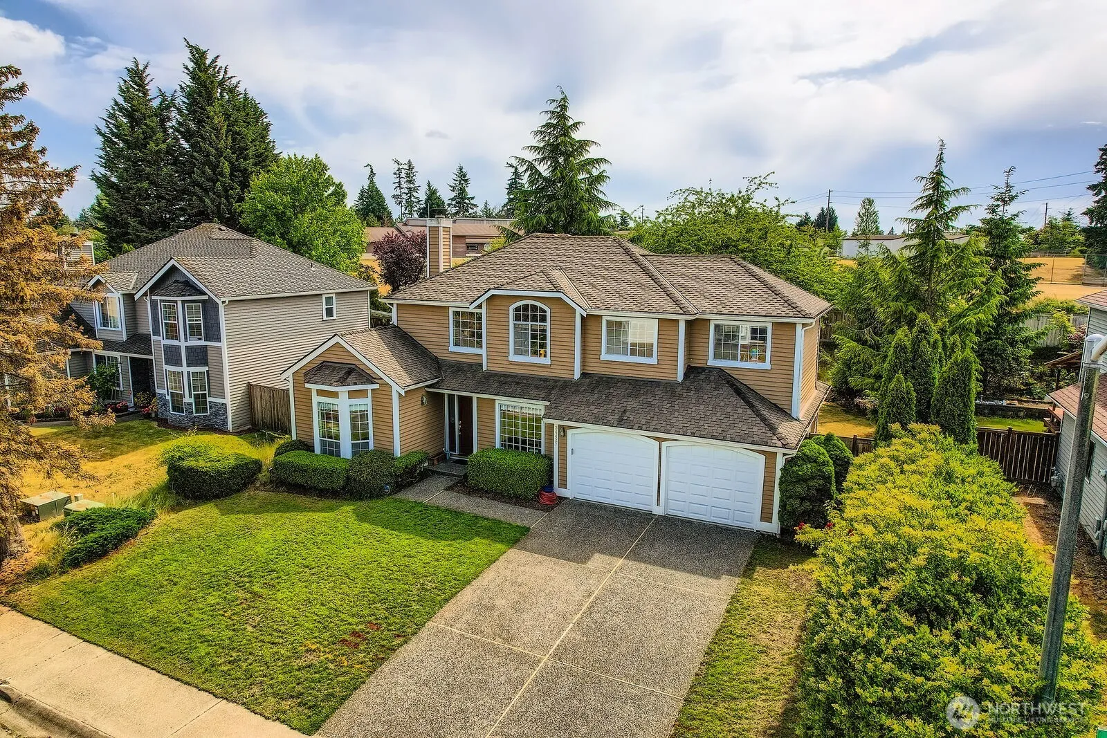 Property photo for 34427 10th Avenue Sw, Federal Way photo 3