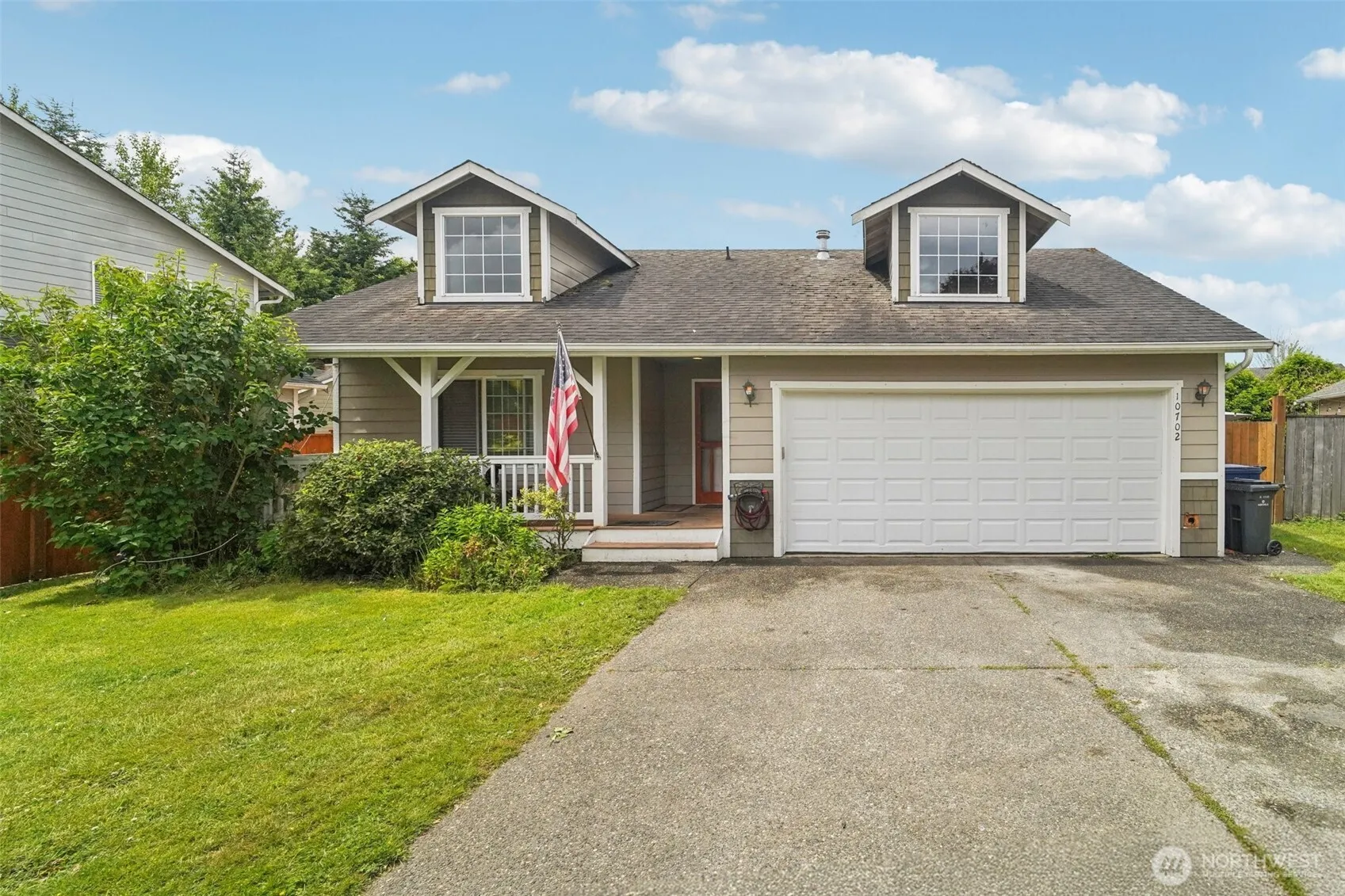 Property photo for 10702 59th Avenue Ne, Marysville photo 2