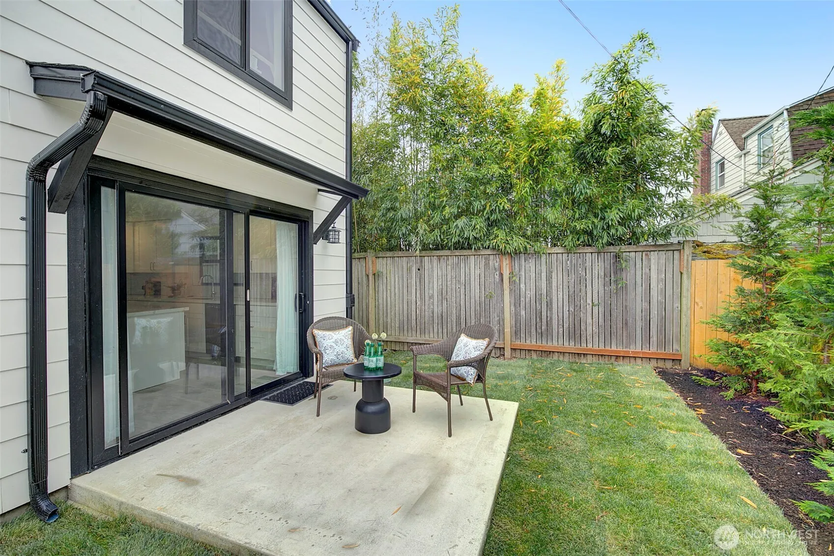 Property photo for 4413 Sw Juneau Street, Seattle photo 2