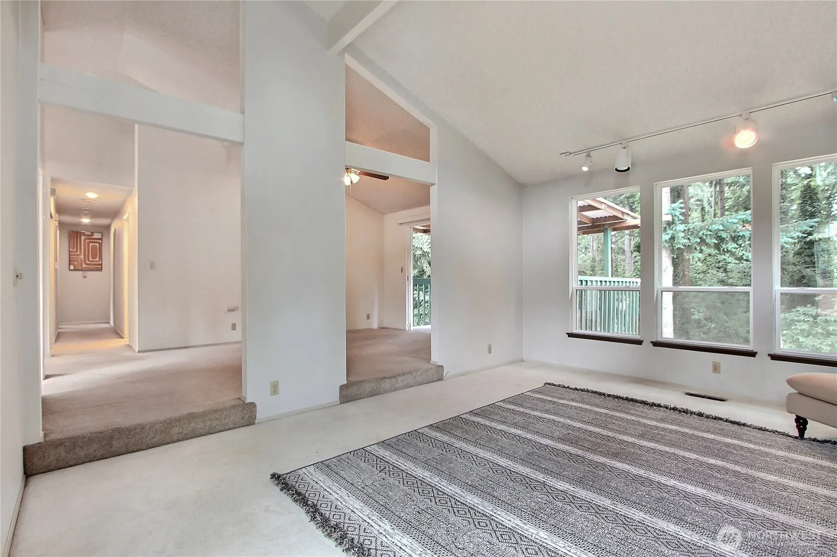 Property photo for 33615 30th Avenue Sw, Federal Way photo 3
