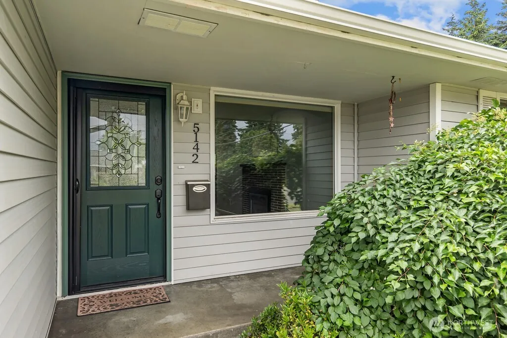 Property photo for 5142 N 27th Street, Tacoma photo 3