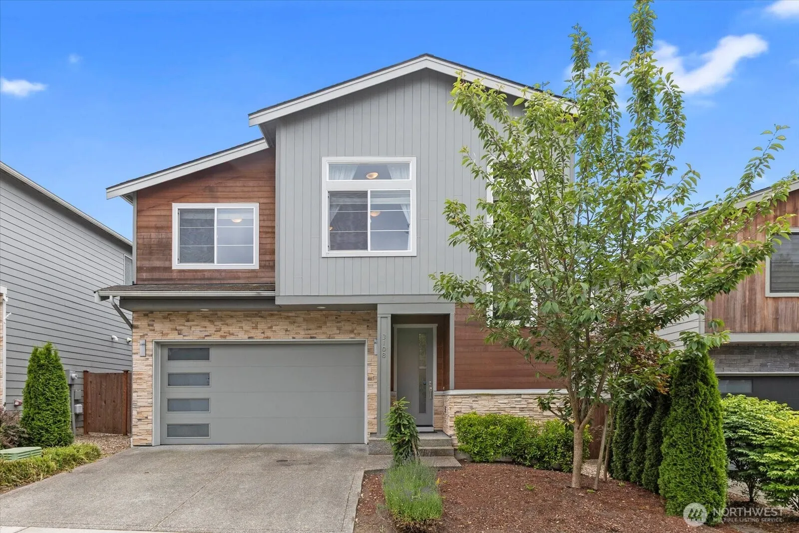 Property photo for 3108 122nd Place Sw, Everett