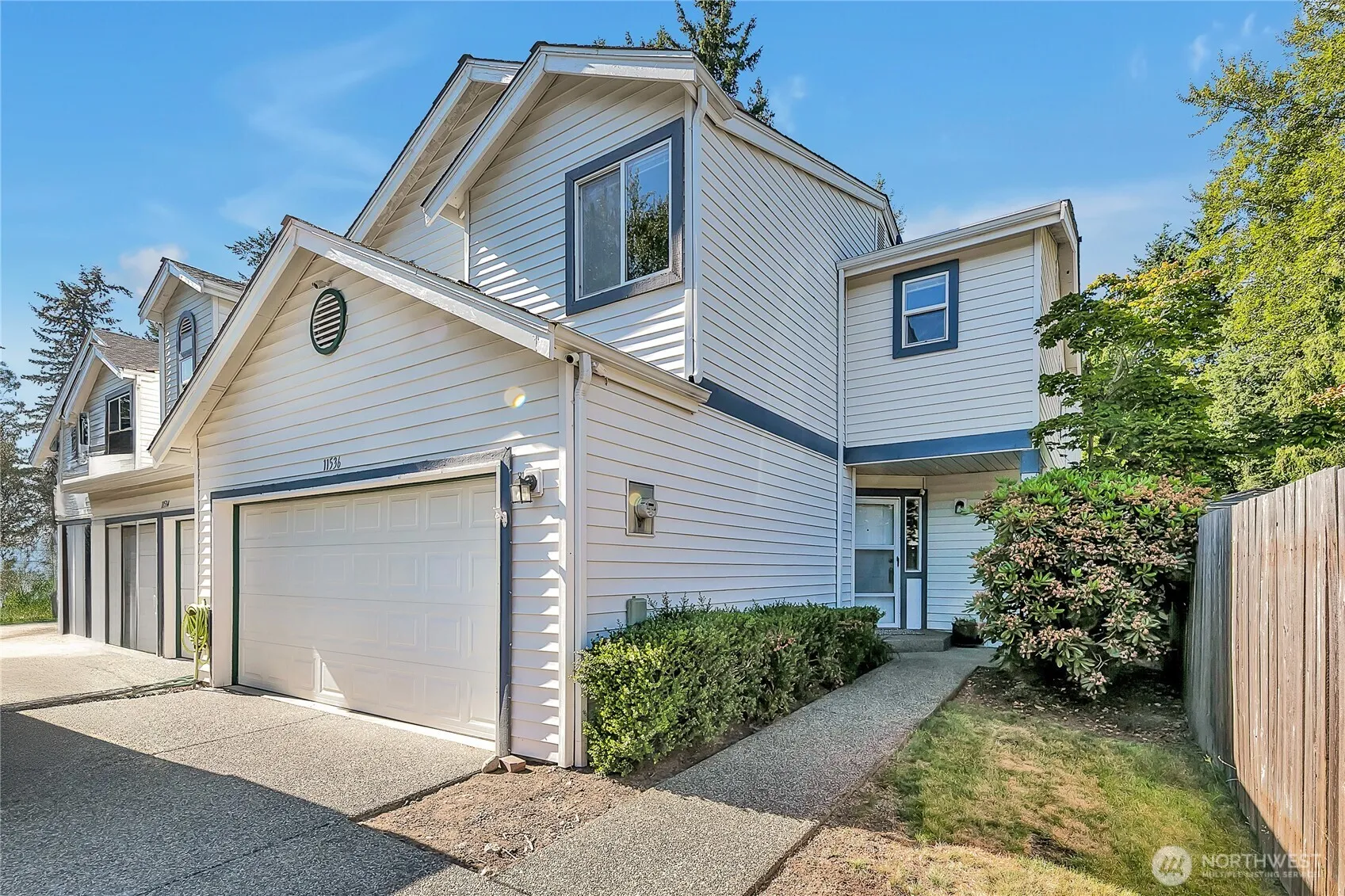 Property photo for 11536 Se 221st Place, Kent