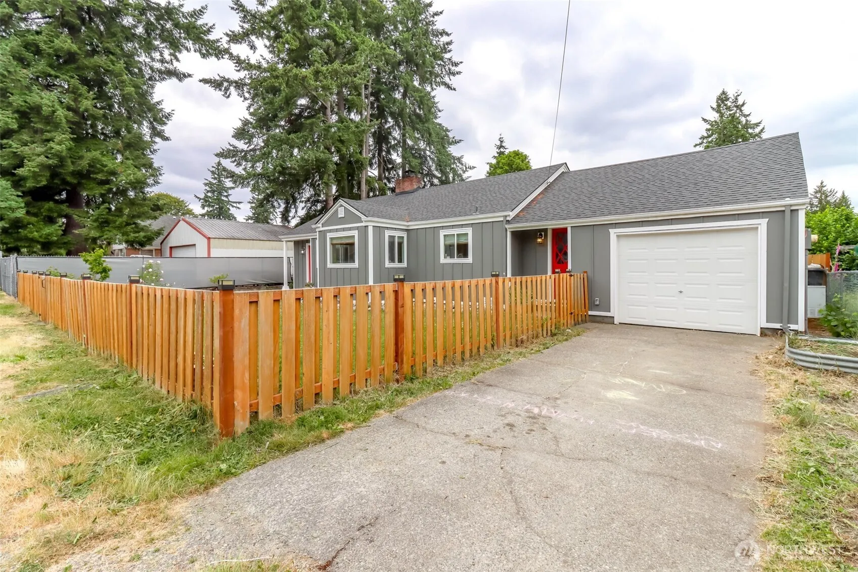 Property photo for 807 118th Street S, Tacoma photo 4