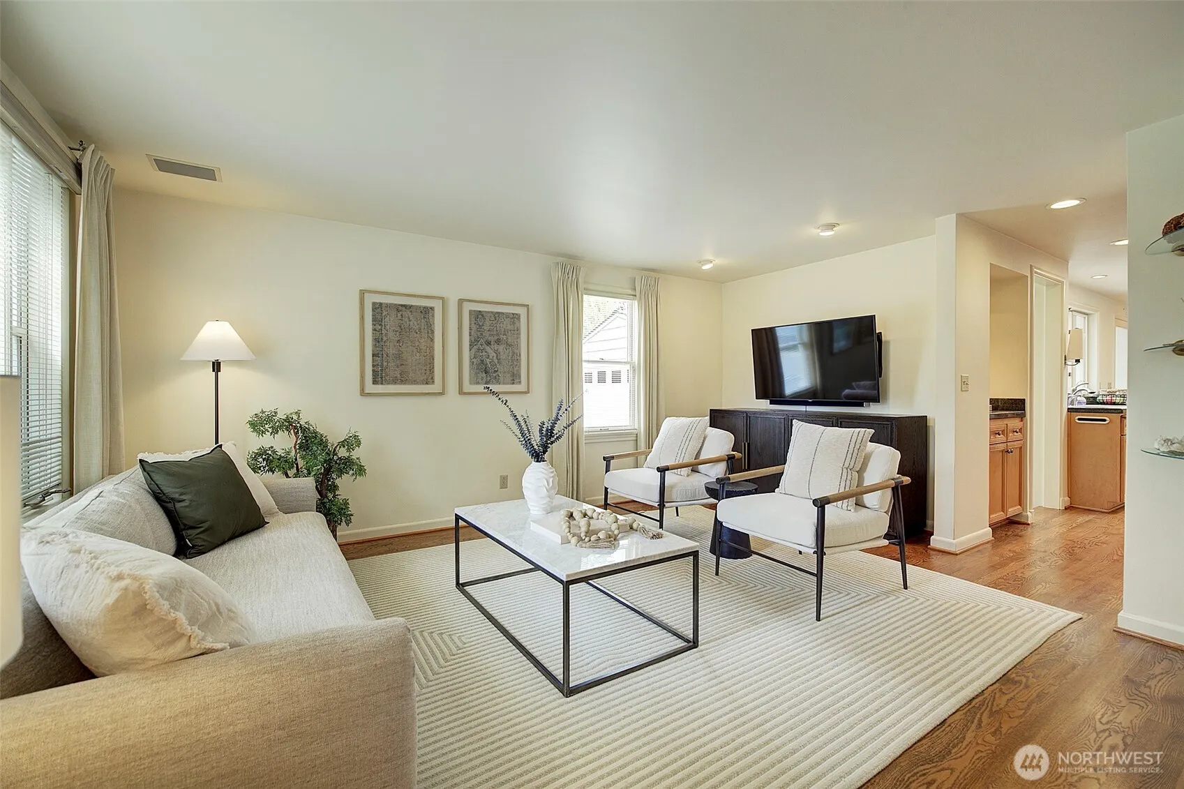 Property photo for 14022 23rd Avenue Ne, Seattle photo 4