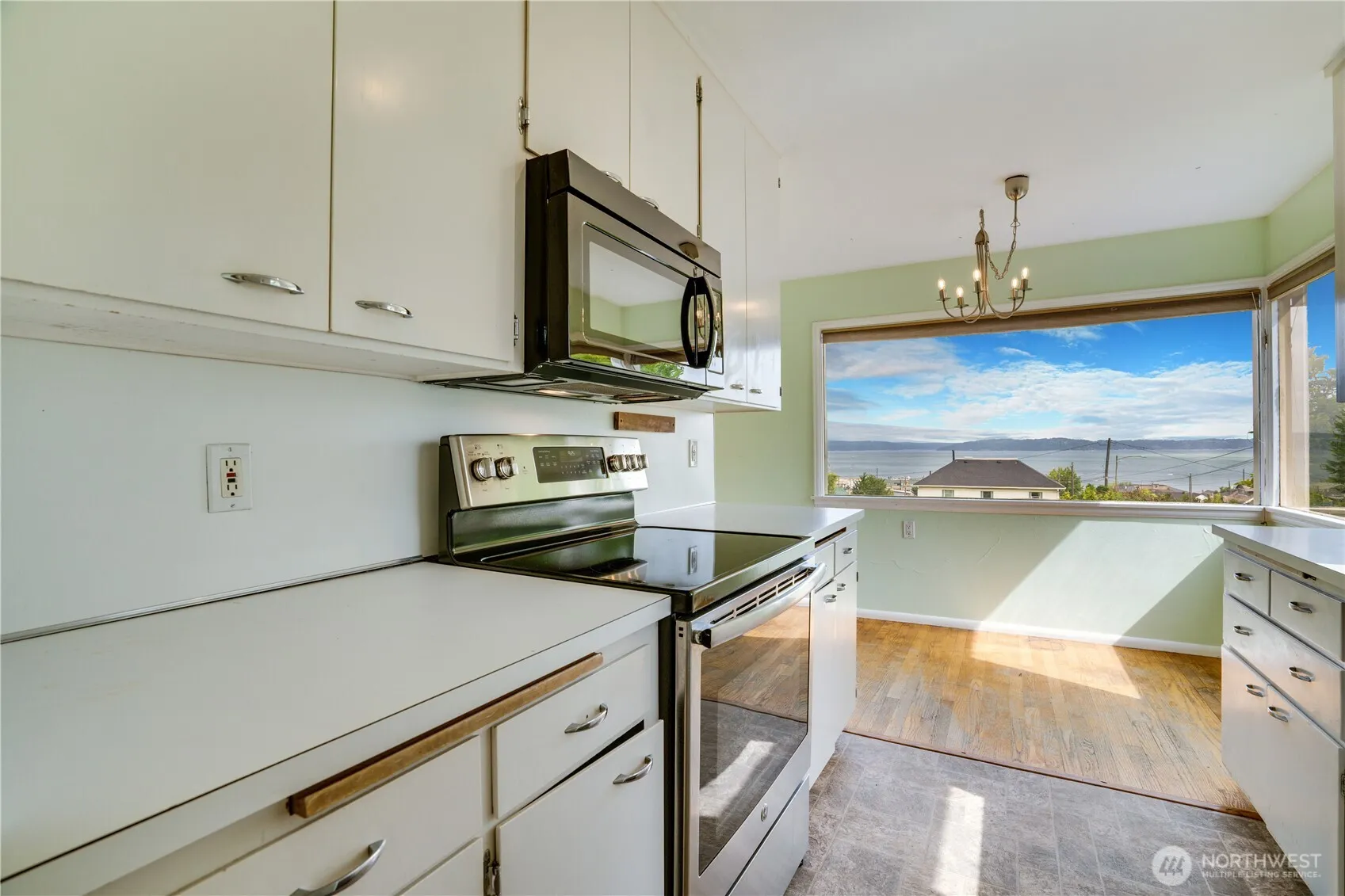 Property photo for 2602 Mccarver Street, Tacoma photo 4