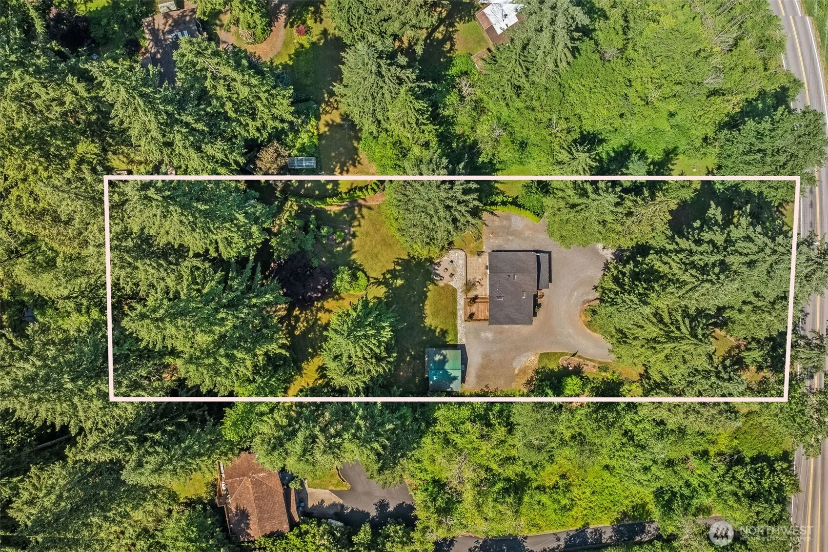 Property photo for 20928 Echo Lake Road, Snohomish photo 2