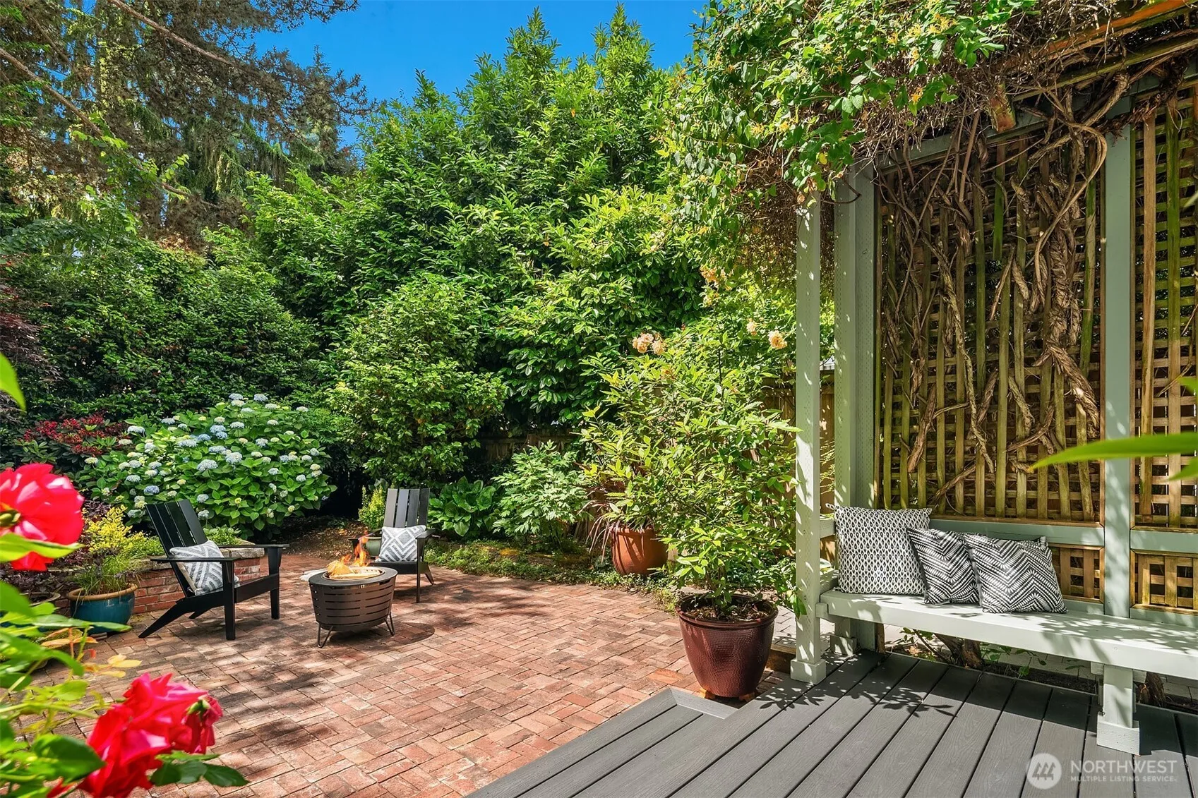 Property photo for 3863 E Olive Street, Seattle photo 5
