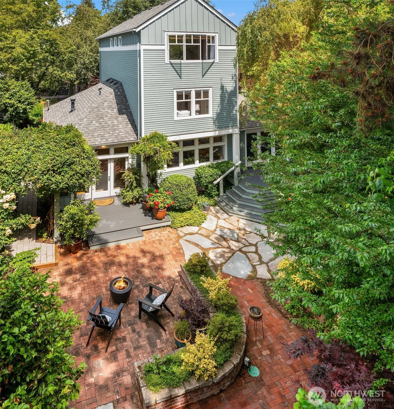 Property photo for 3863 E Olive Street, Seattle photo 3
