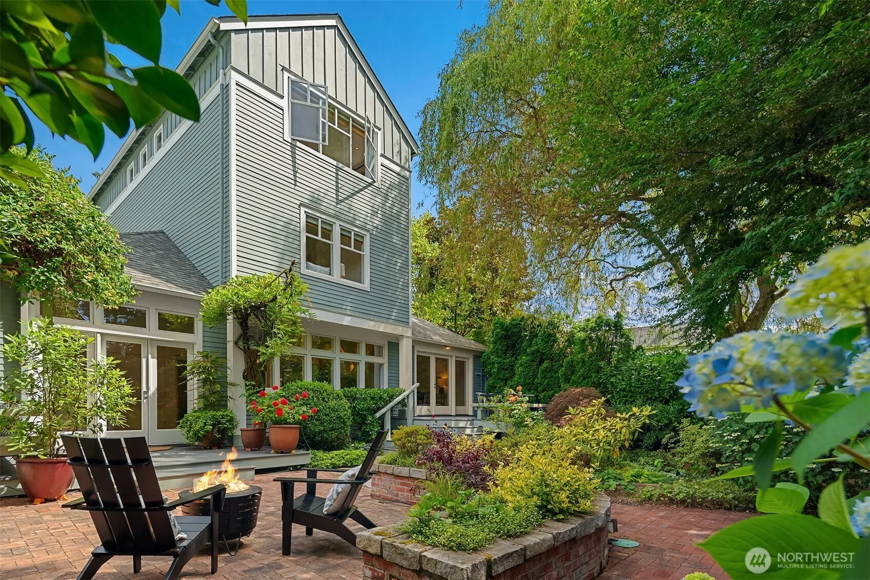 Property photo for 3863 E Olive Street, Seattle