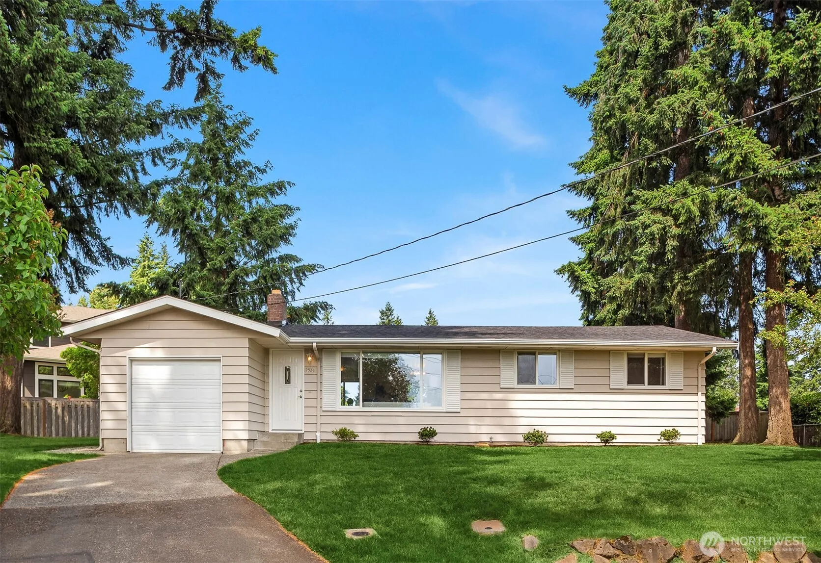 Property photo for 2524 Dayton Avenue Ne, Renton