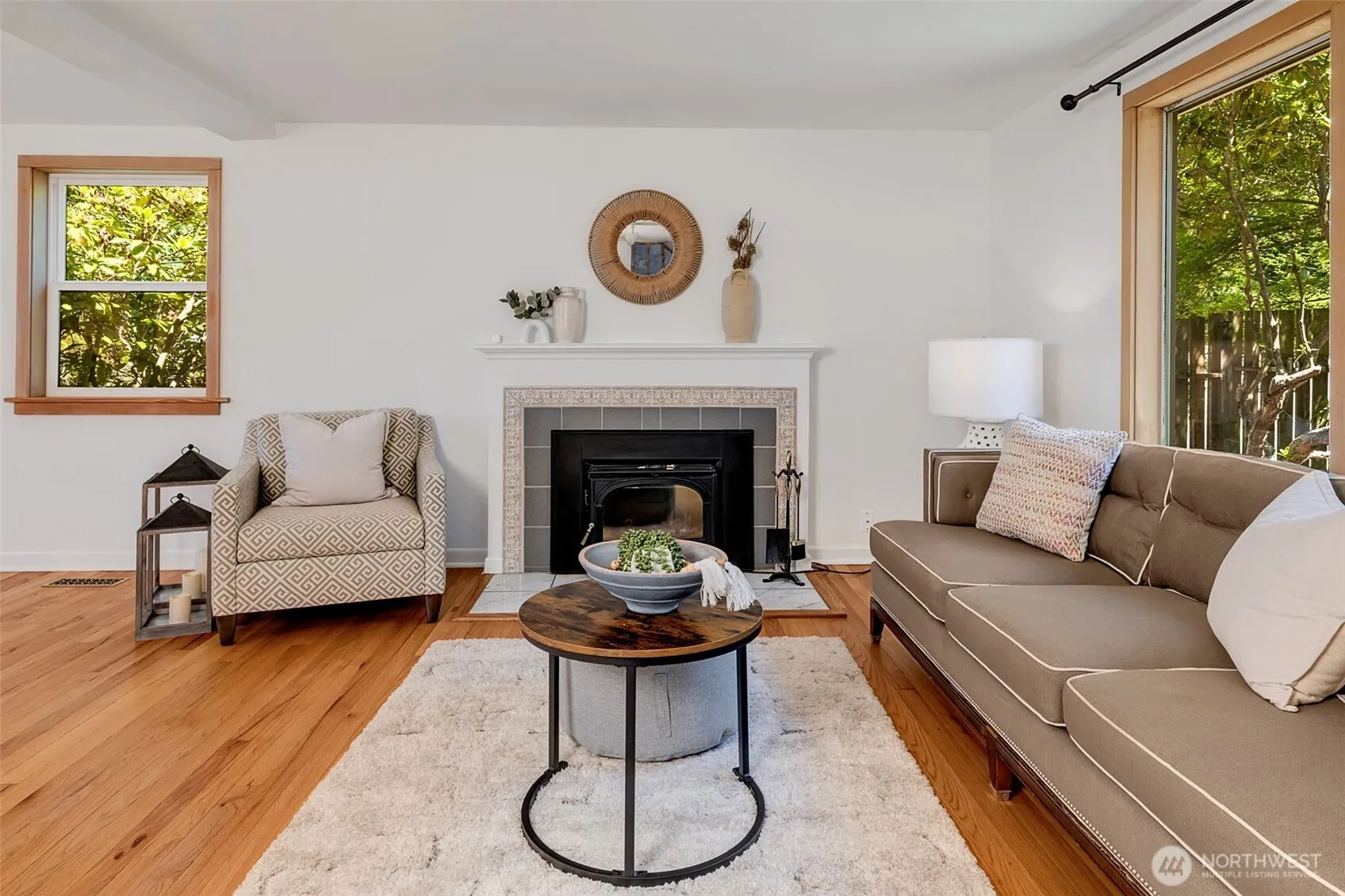 Property photo for 11557 Palatine Avenue N, Seattle photo 5