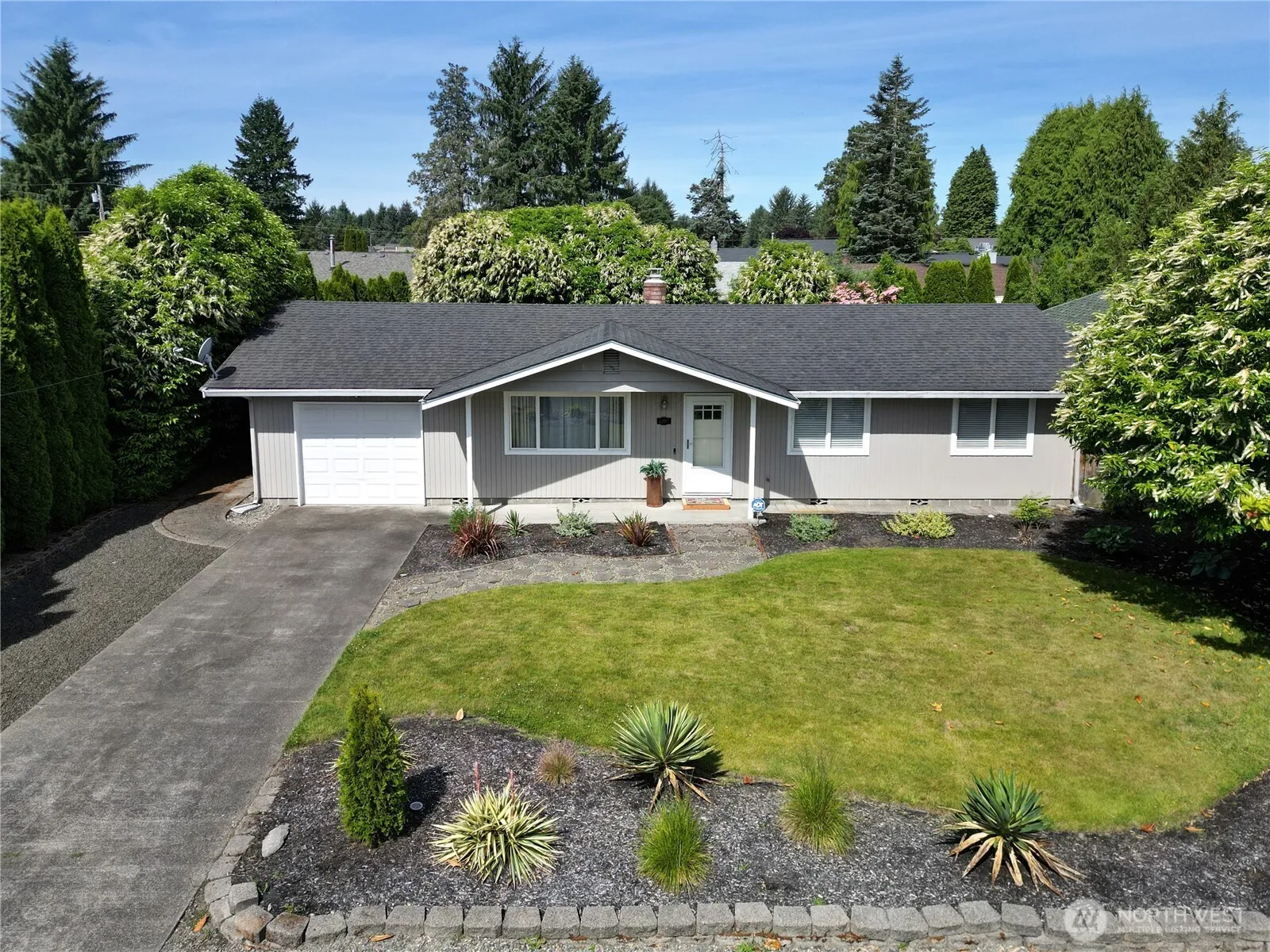 Property photo for 5907 Armour Loop Se, Olympia