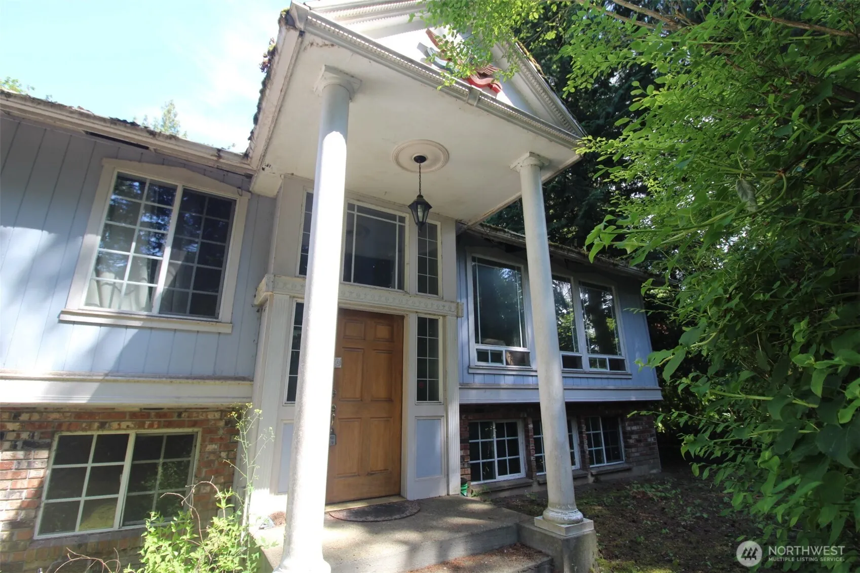 Property photo for 26128 Woodland Way S, Kent photo 3