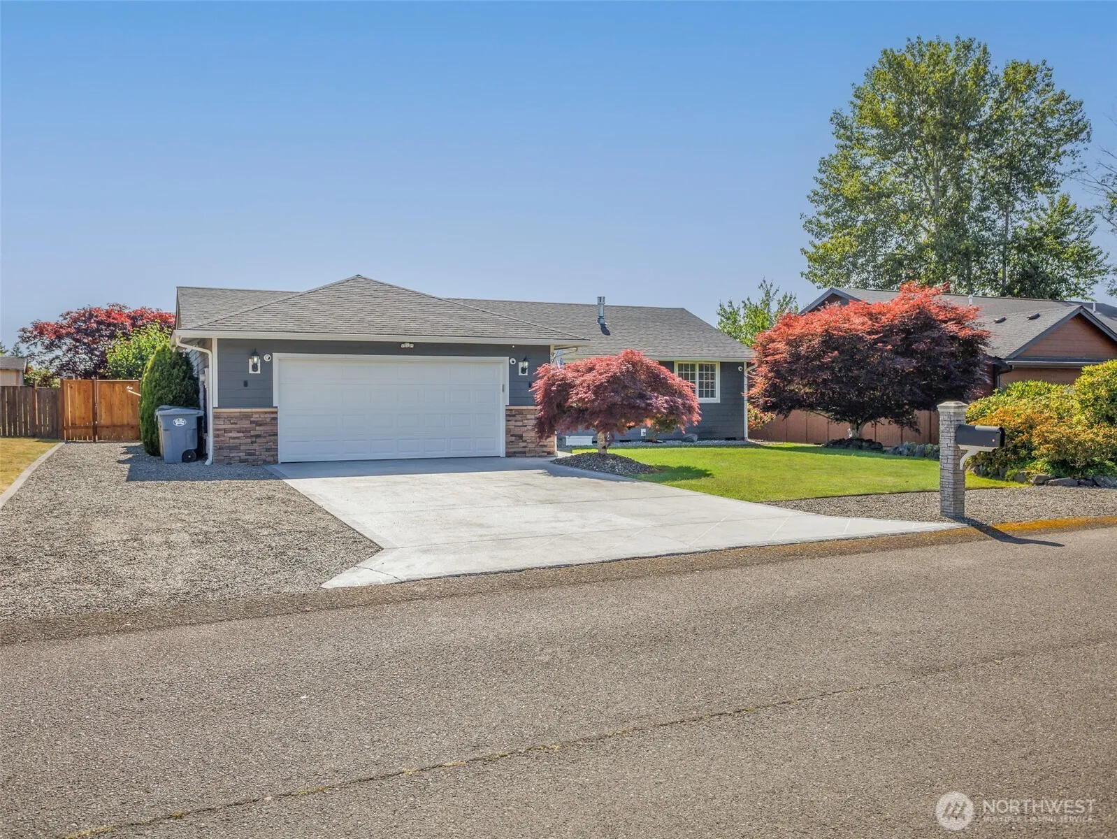 Property photo for 9914 2nd Avenue Ct E, Tacoma