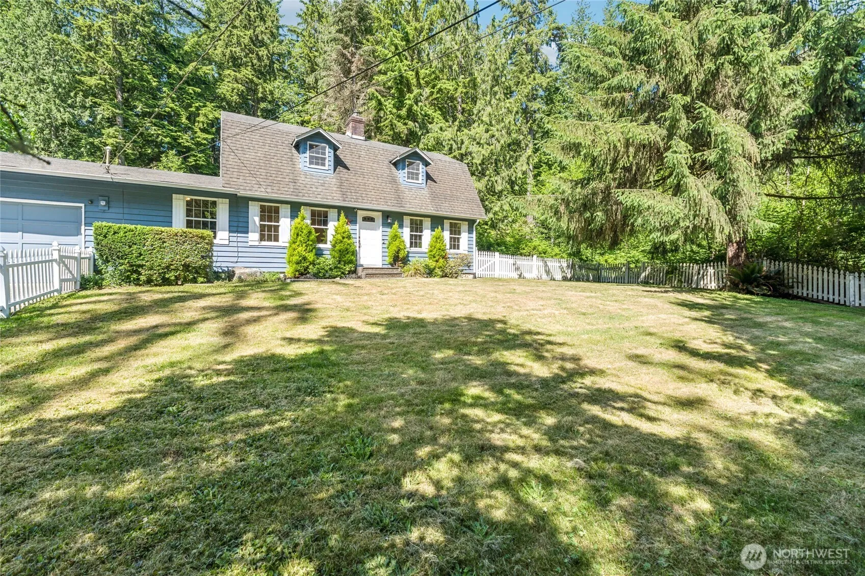Property photo for 2216 Newberg Road, Snohomish