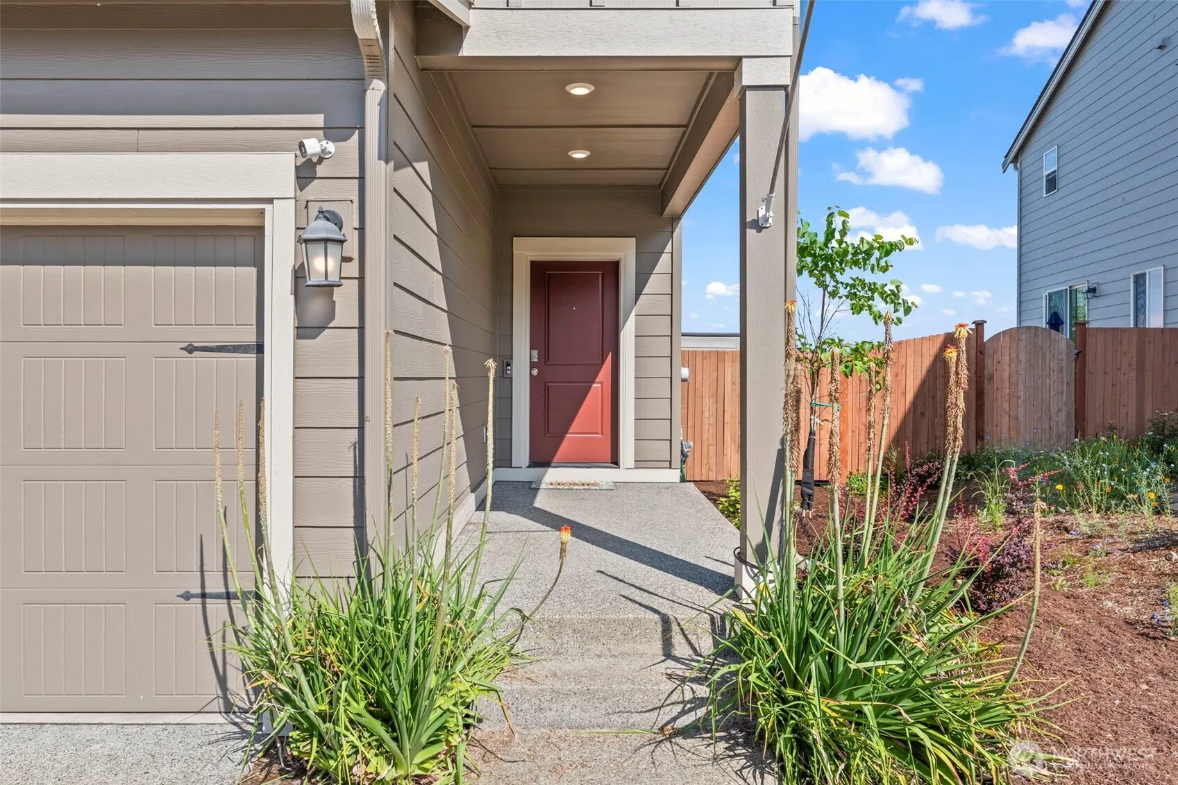 Property photo for 6535 Randolph Drive Ne, Bremerton photo 2