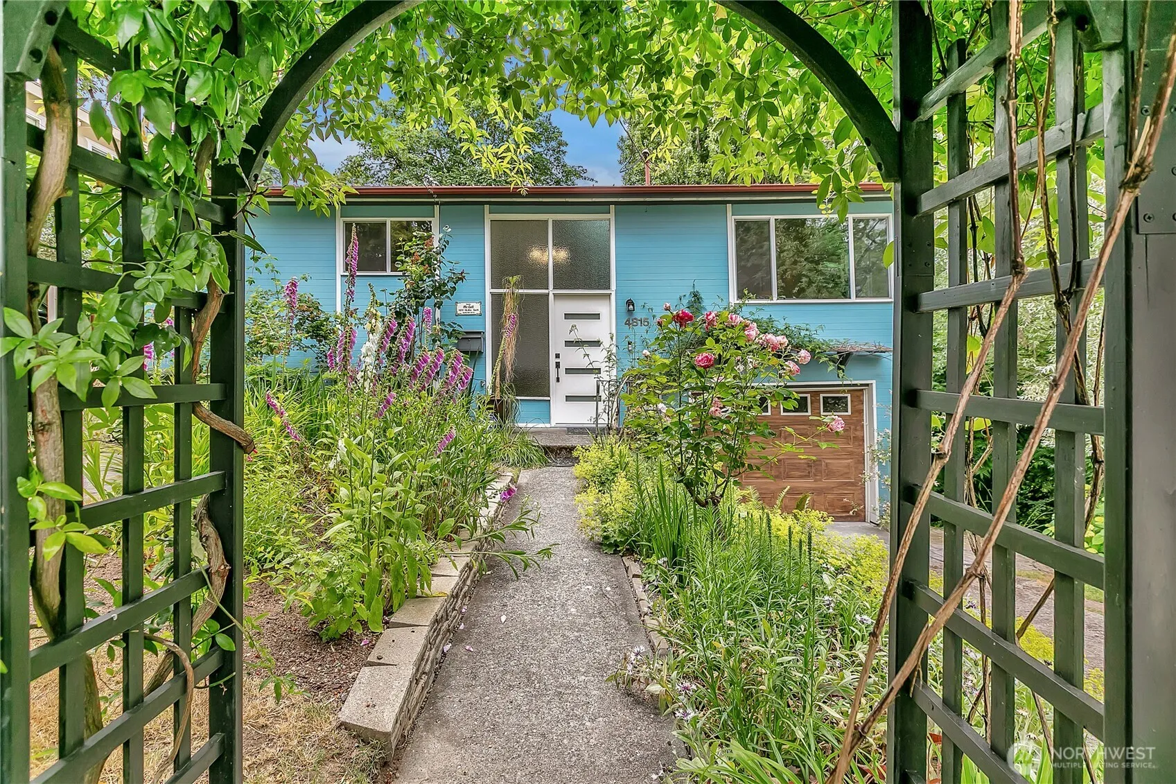 Property photo for 4815 46th Avenue S., Seattle