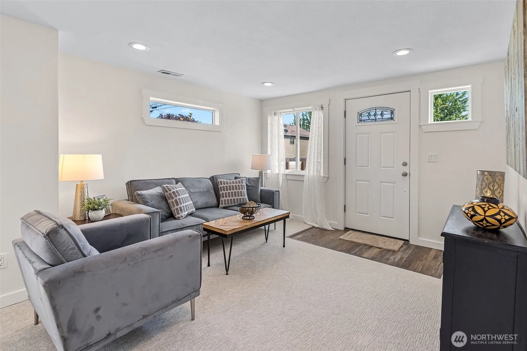Property photo for 1040 S Director Street #a, Seattle photo 3