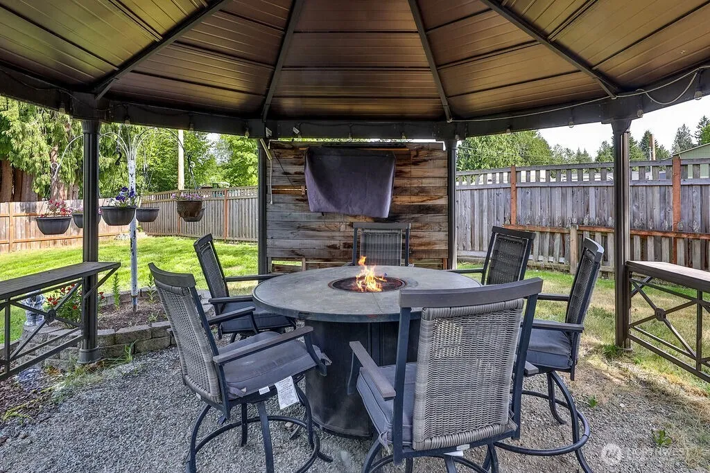 Property photo for 9308 208th Avenue E, Bonney Lake photo 5