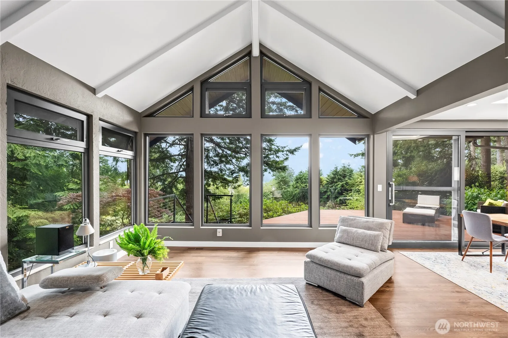 Property photo for 6631 Cromwell Beach Drive Nw, Gig Harbor photo 5