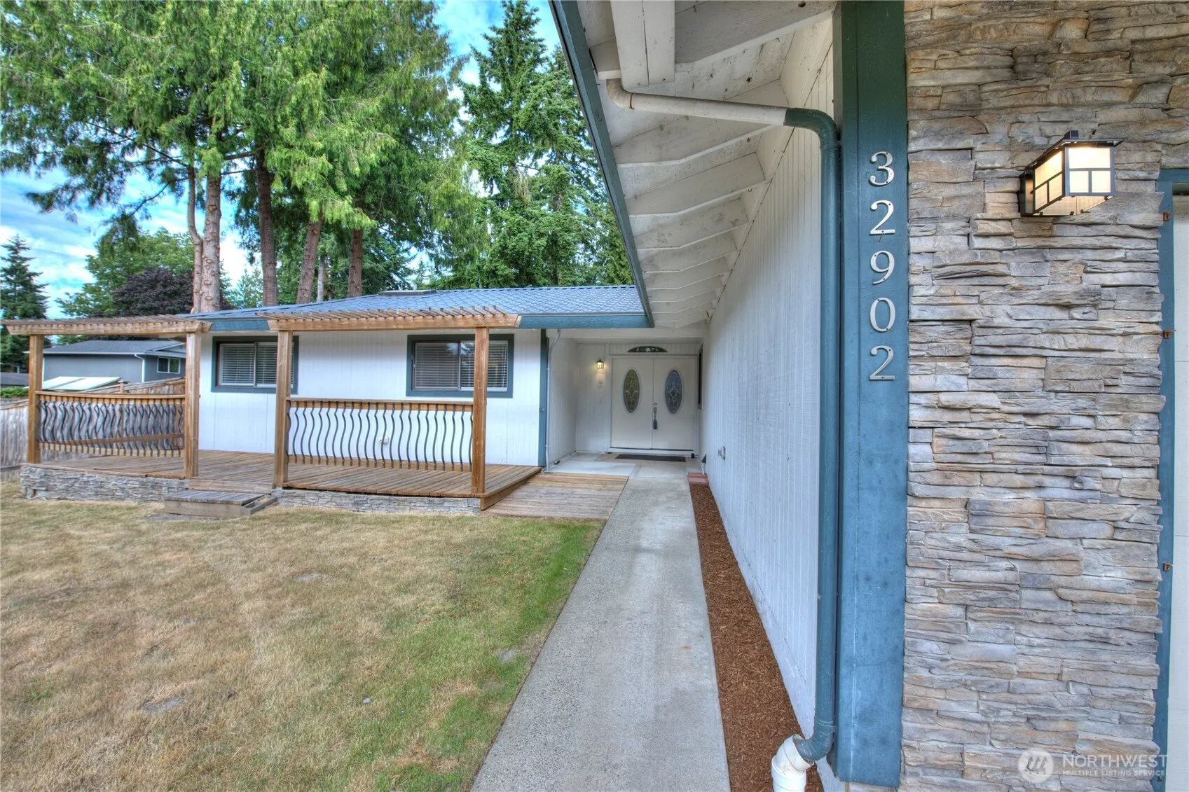 Property photo for 32902 33rd Avenue Sw, Federal Way photo 2