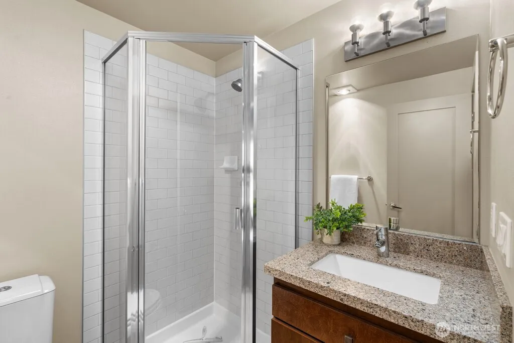 Property photo for 7747 Sand Point Way Ne #a, Seattle photo 5