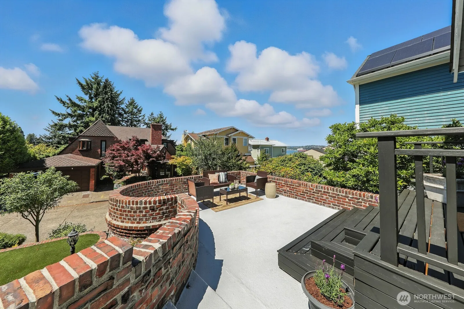 Property photo for 2240 Prescott Ave Sw Avenue Sw, Seattle photo 4