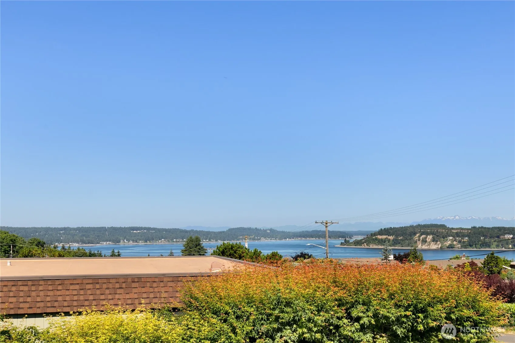 Property photo for 7652 19th Street W, Tacoma photo 3