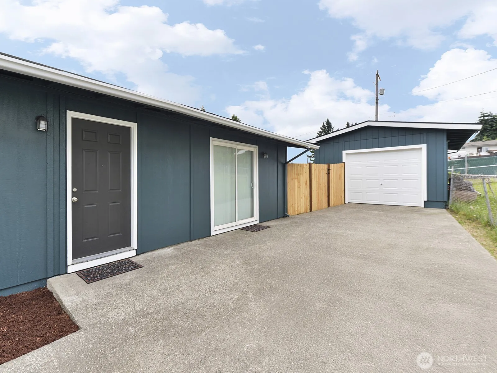 Property photo for 1130 E 51st Street, Tacoma photo 3