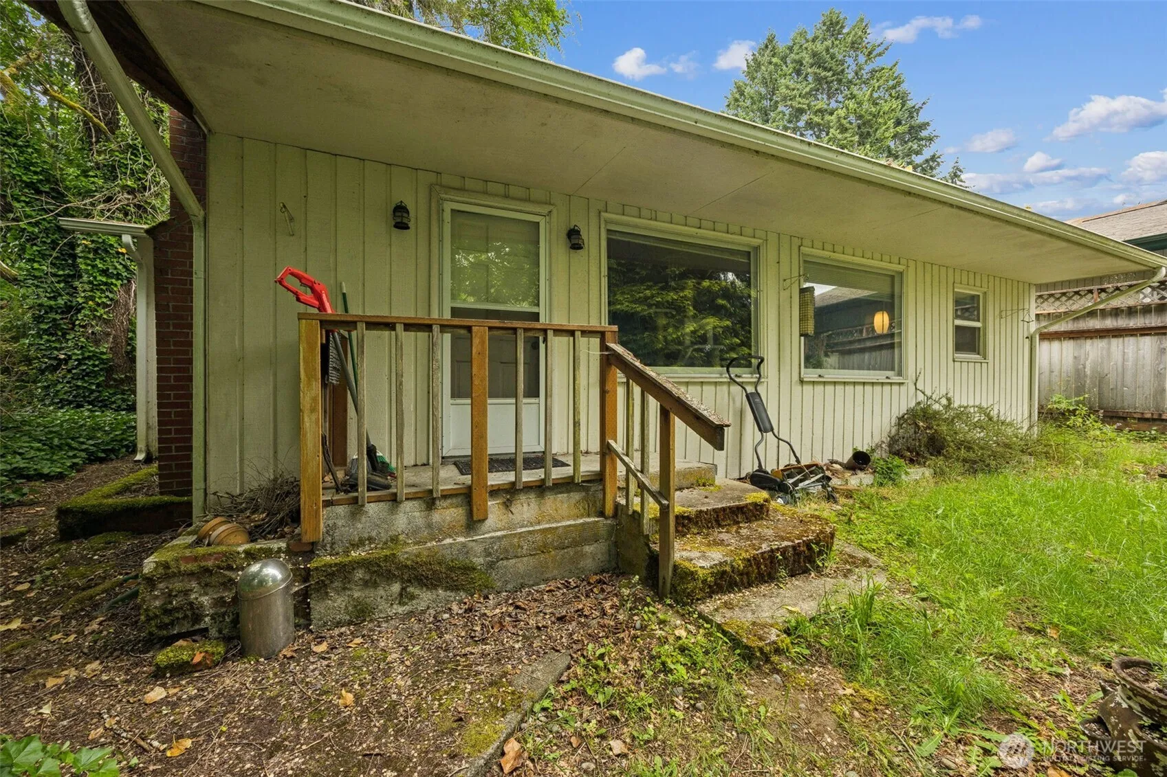 Property photo for 5218 Pattison Lake Lane Se, Olympia photo 3
