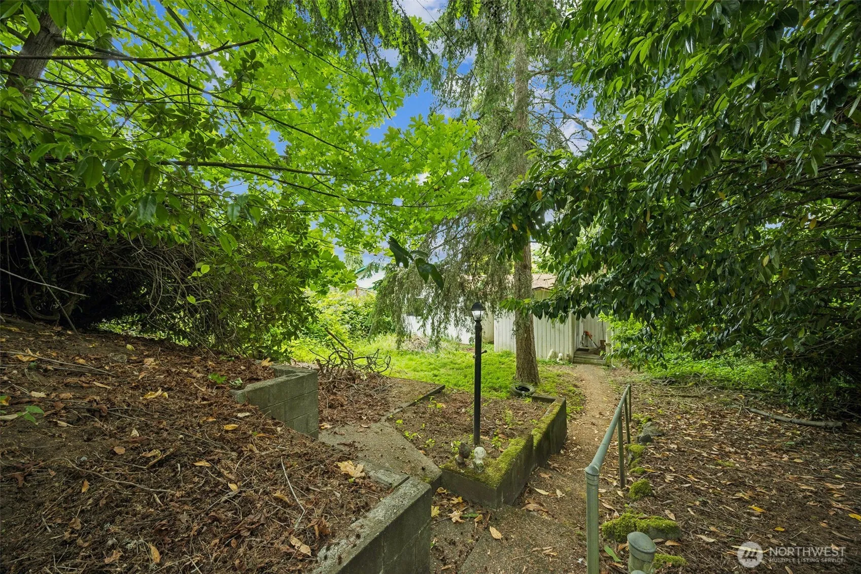 Property photo for 5218 Pattison Lake Lane Se, Olympia photo 4