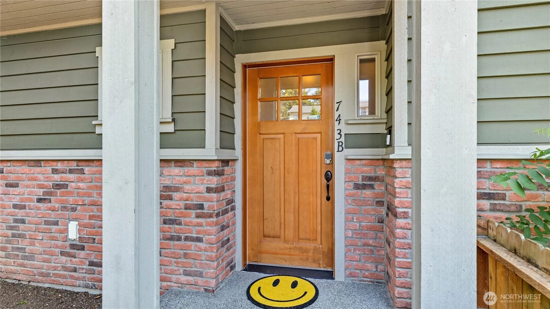 Property photo for 743 94th Street N #b, Seattle photo 2