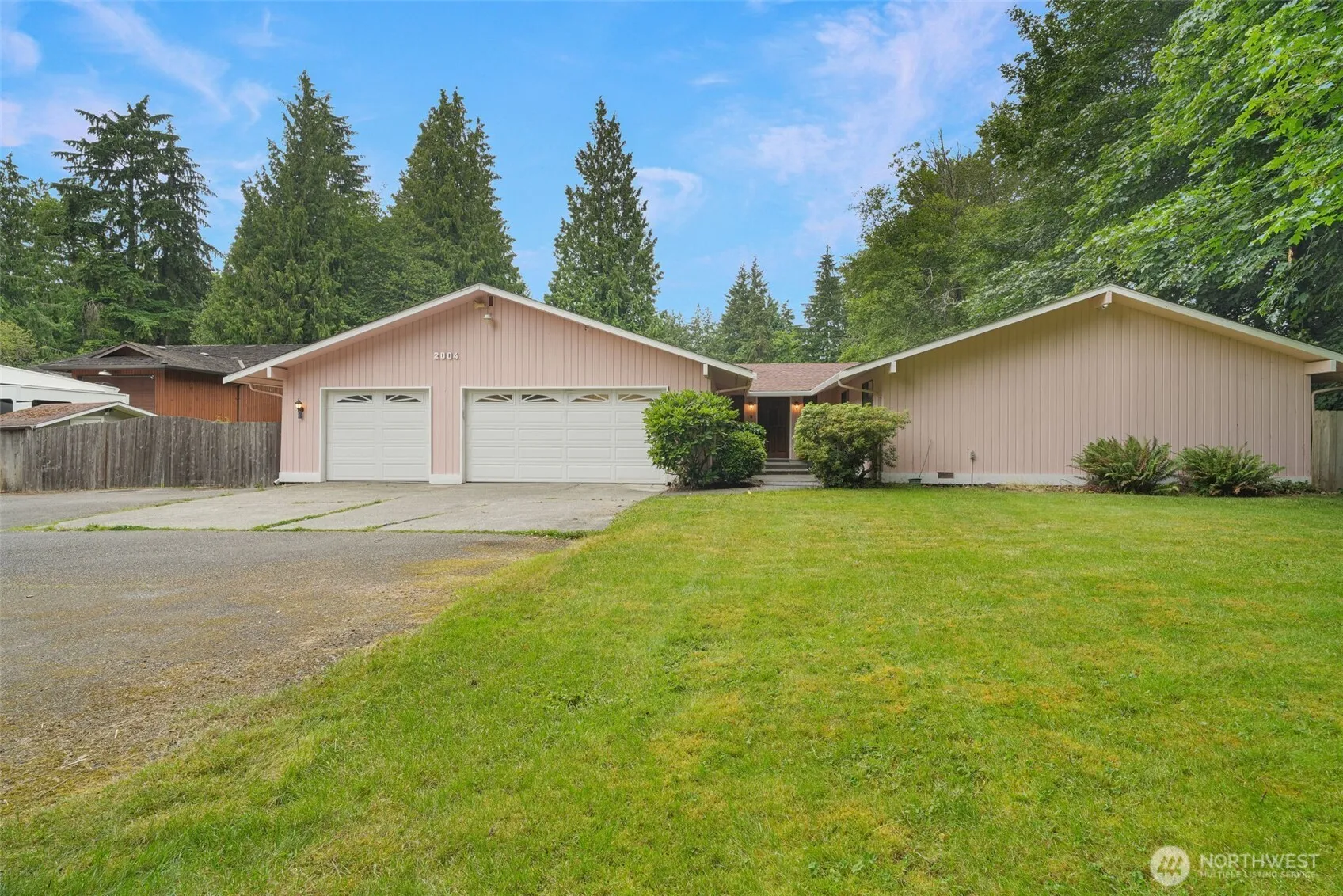 Property photo for 2004 Sw 306th Place, Federal Way