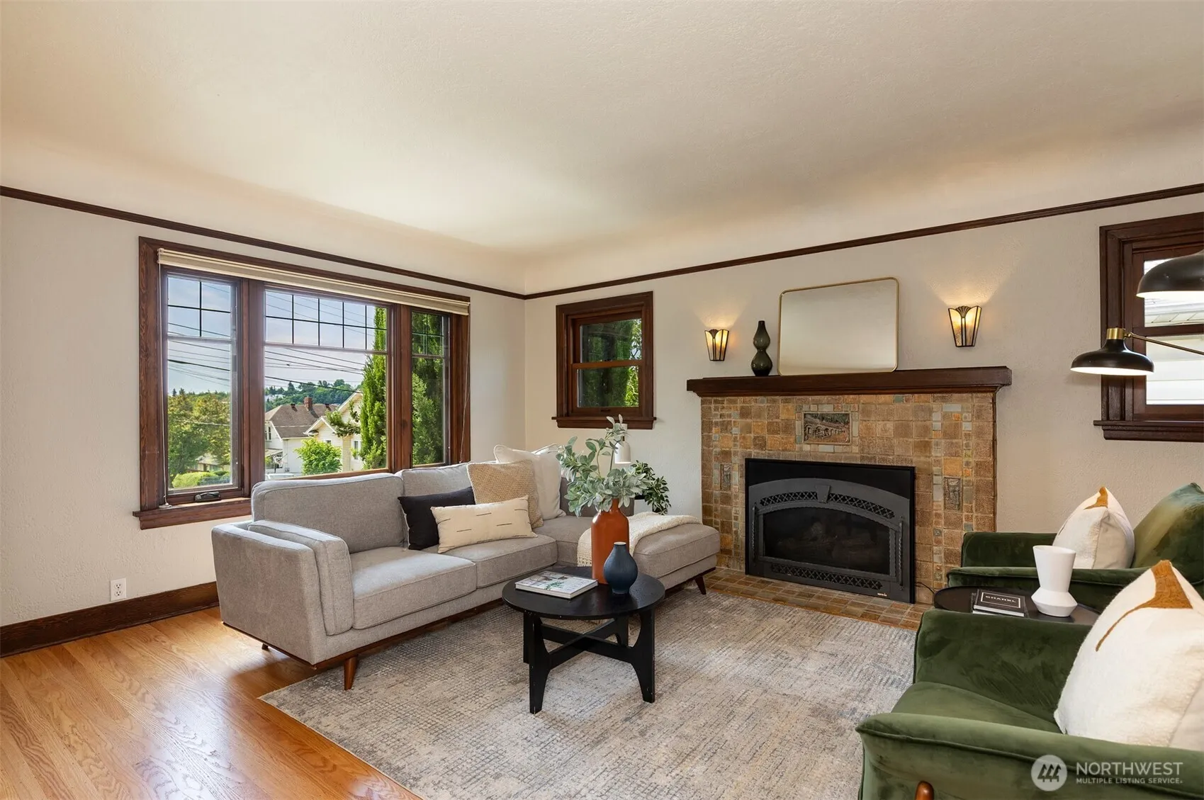 Property photo for 1902 S Dearborn Street, Seattle photo 5