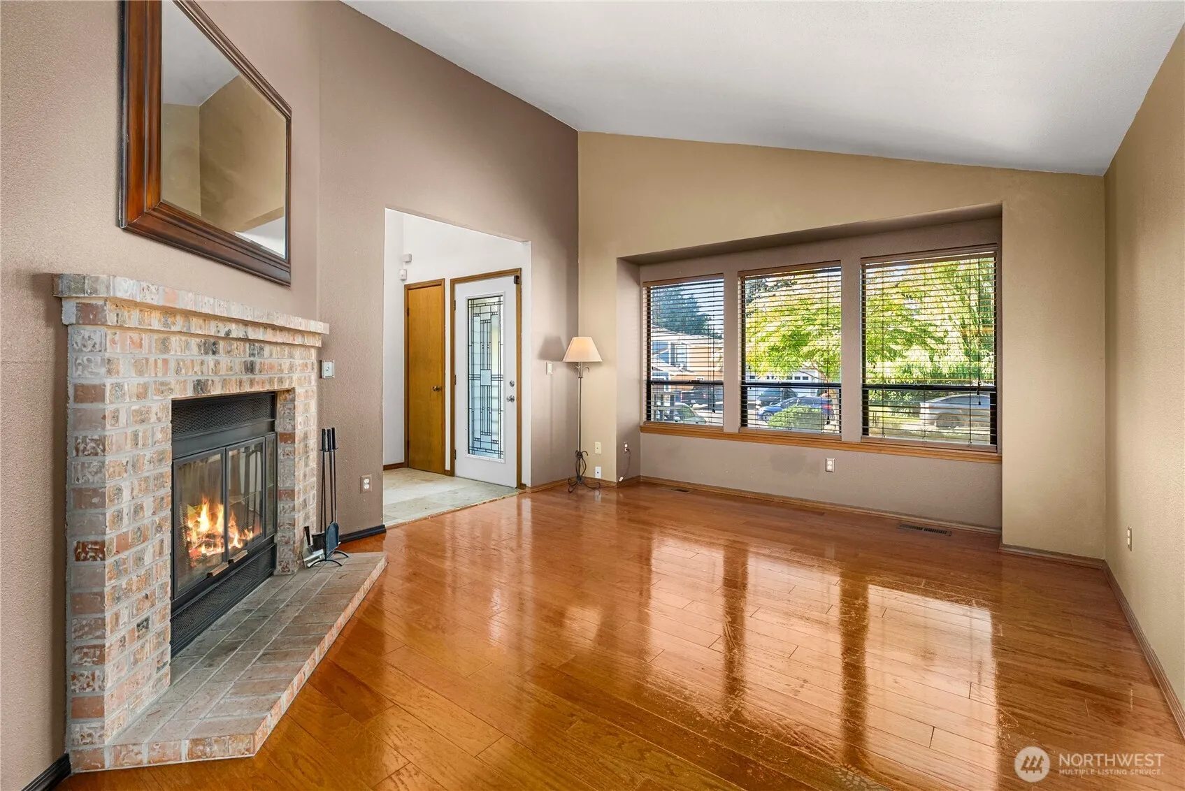 Property photo for 1307 Sw 323rd Street, Federal Way photo 4