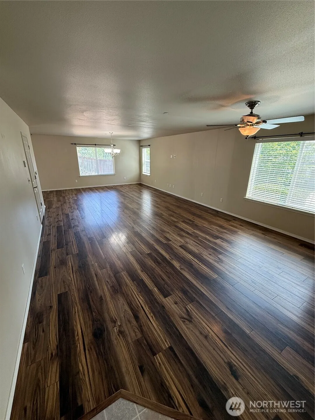 Property photo for 1306 Brackenridge Avenue, Dupont photo 2